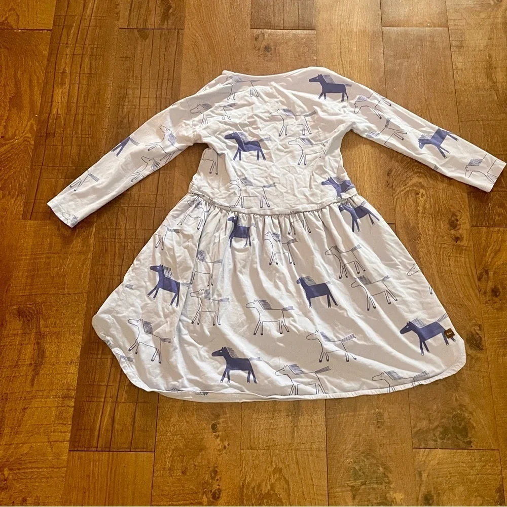 Tea collection purple lavender horse dress girls Sz 8 100% cotton LS